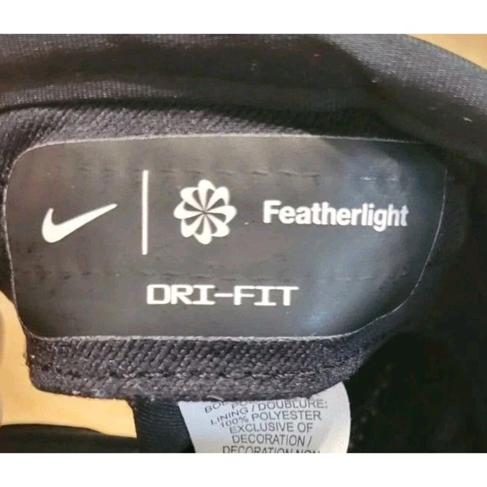 Nike Featherlight Aerobill Dri-Fit Hat Cap Black White Logo Swoosh Running Yoga